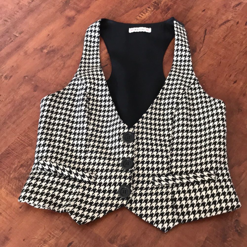 Black and White Dress Vest Forever 21